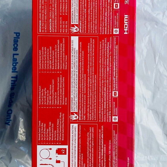 Nintendo Switch Console with Neon Blue and Red Joy-Con + Mario Kart 8 Deluxe - Picture 4 of 7